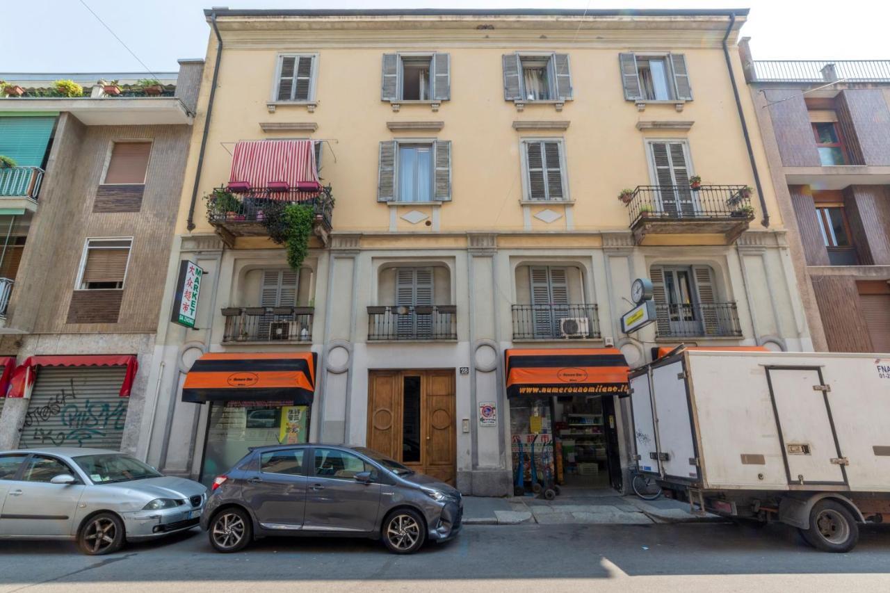 Roomy Apartment Close To Subway M5! Milano Eksteriør billede
